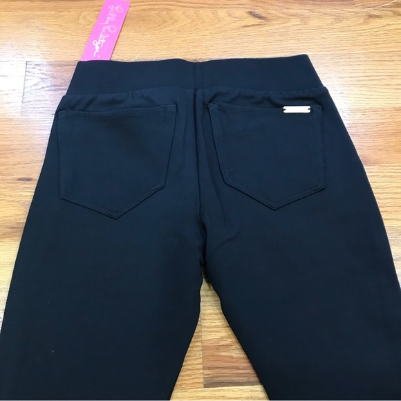 Lilly Pulitzer Mia Crop Flare Ponte - Picture 5 of 14